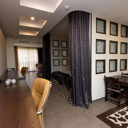 Shirak Hotel Jerevan Eksteriør billede