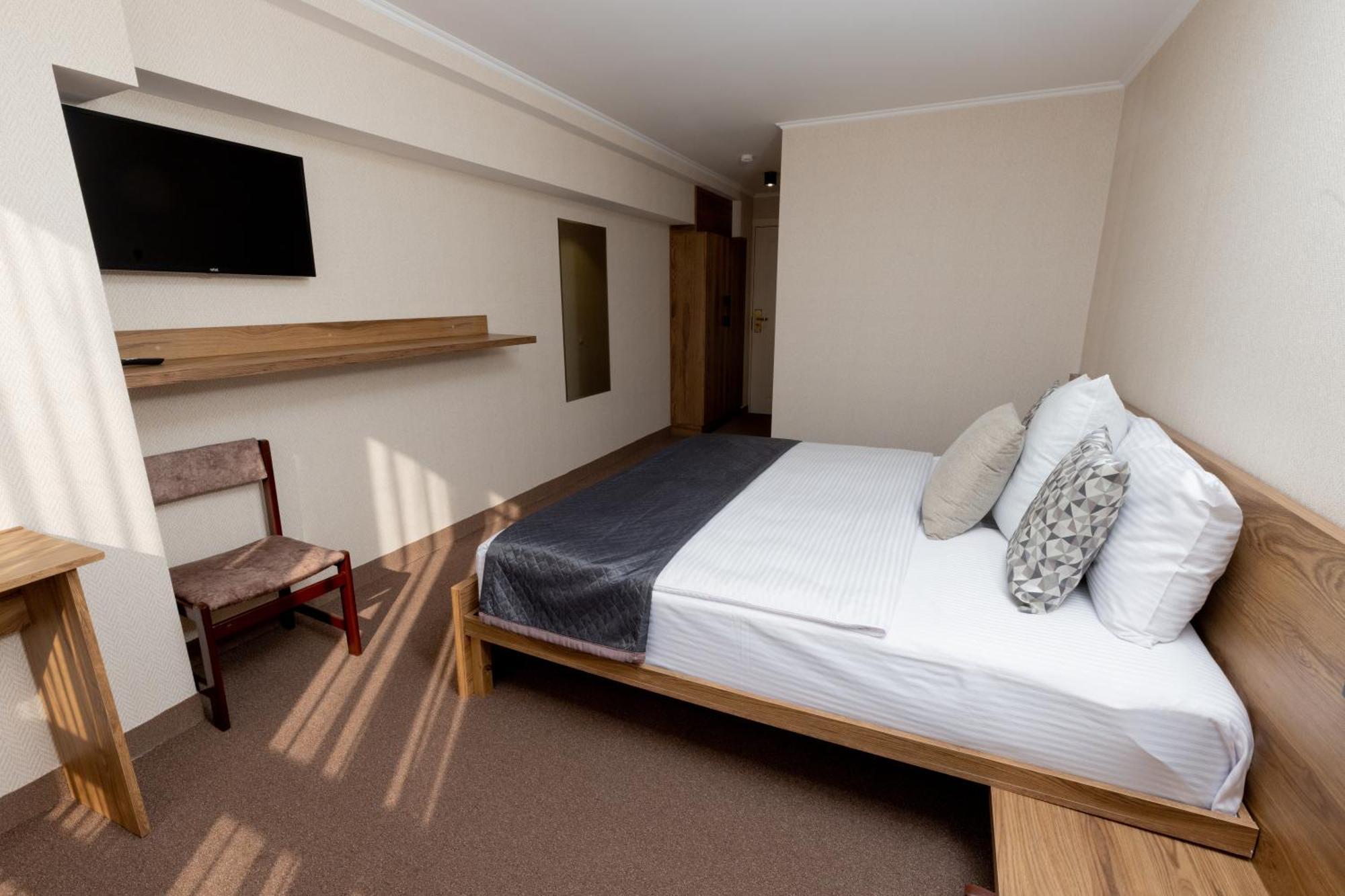 Shirak Hotel Jerevan Eksteriør billede
