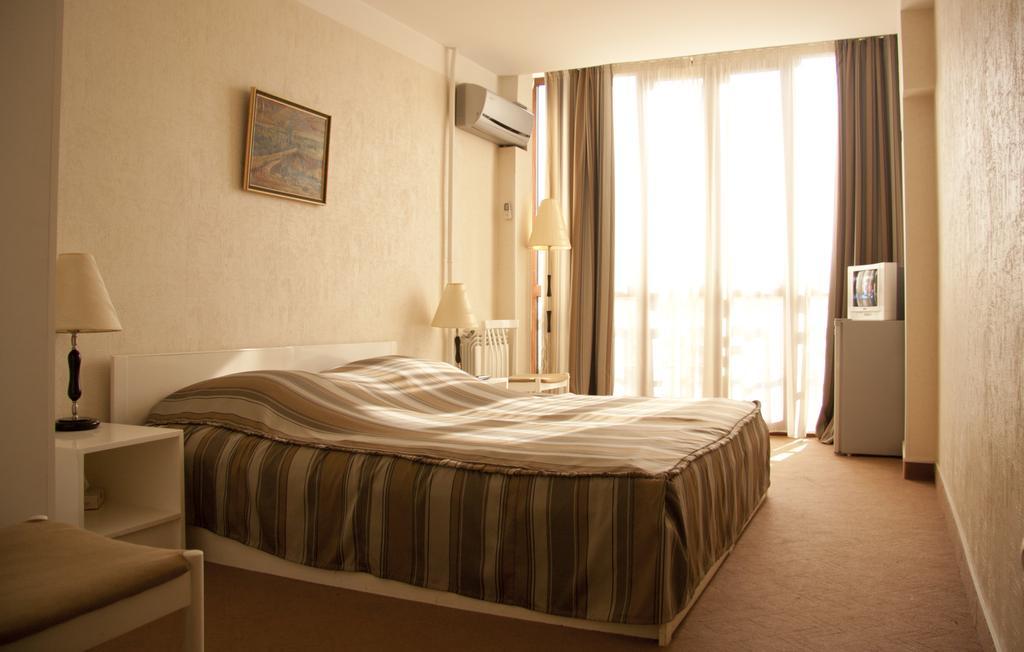 Shirak Hotel Jerevan Eksteriør billede