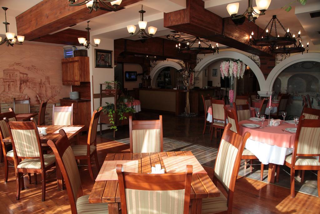 Shirak Hotel Jerevan Eksteriør billede