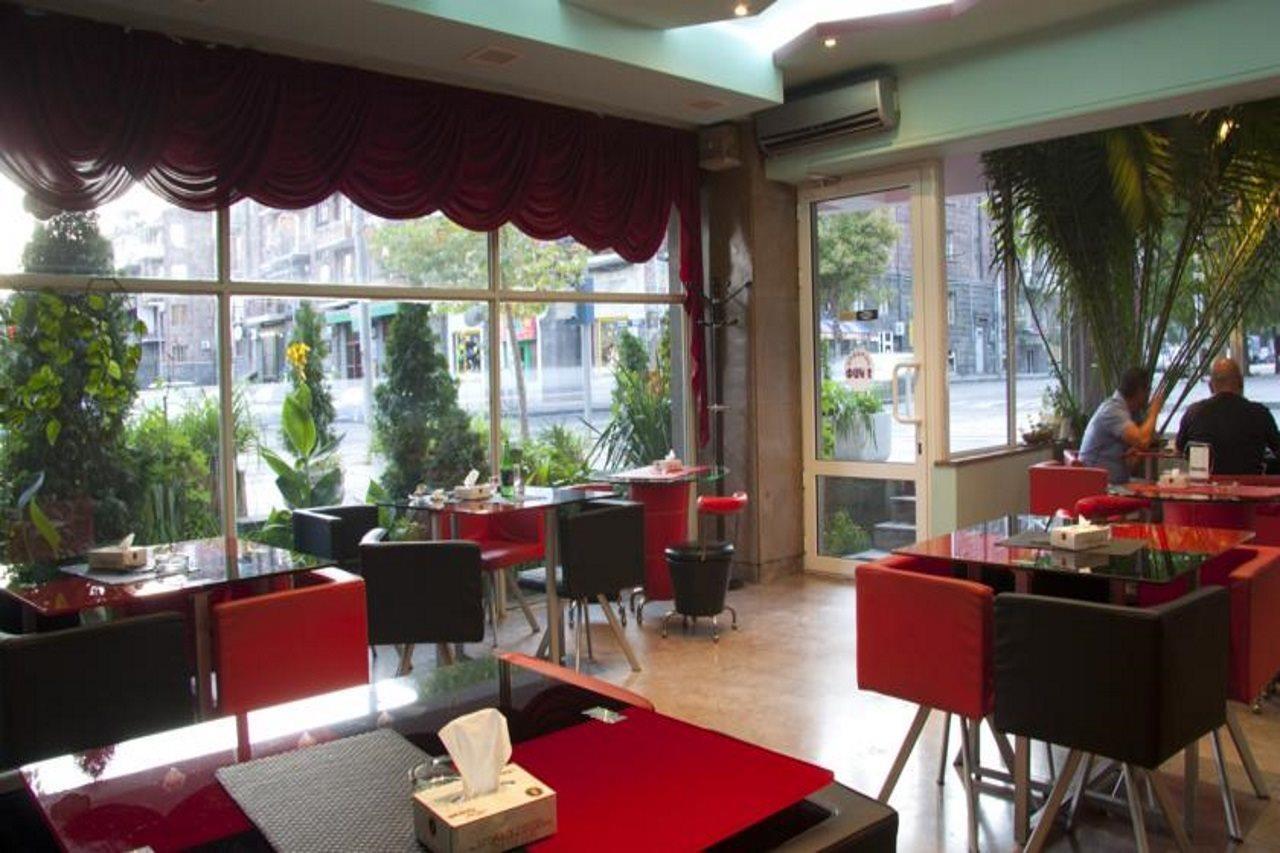 Shirak Hotel Jerevan Eksteriør billede