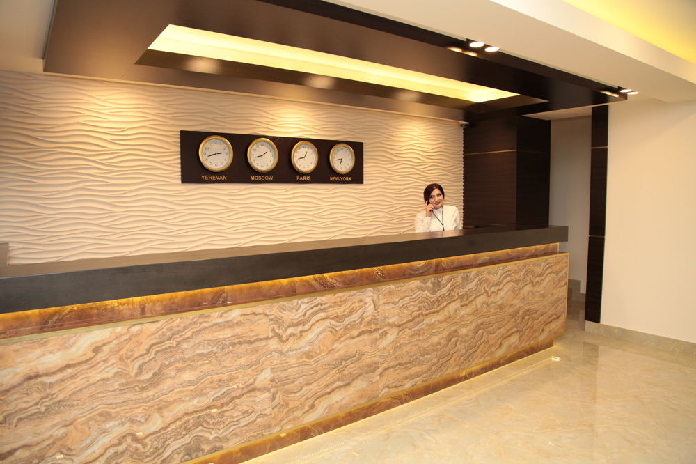 Shirak Hotel Jerevan Eksteriør billede